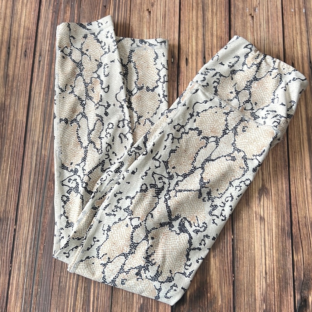 Allenix Cream Python Print Leggings S
